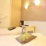Hotell Le Colibri 2*