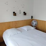 Le Colibri Εξ Λε Μπαν