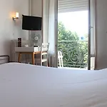 Le Colibri Εξ Λε Μπαν
