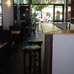 Le Colibri Εξ Λε Μπαν