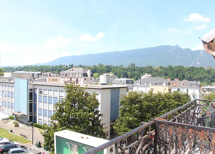Hotel Le Colibri Aix-les-Bains